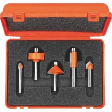 Set van 5 frezen in pvc kistje - uitloopfrees - sponningfrees - afkantfrees - bolle radiusfrees - V-groeffrees 90°, S=Ø8